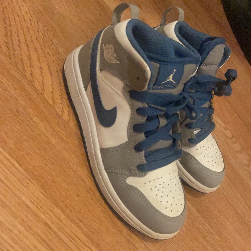 Air Jordan 1